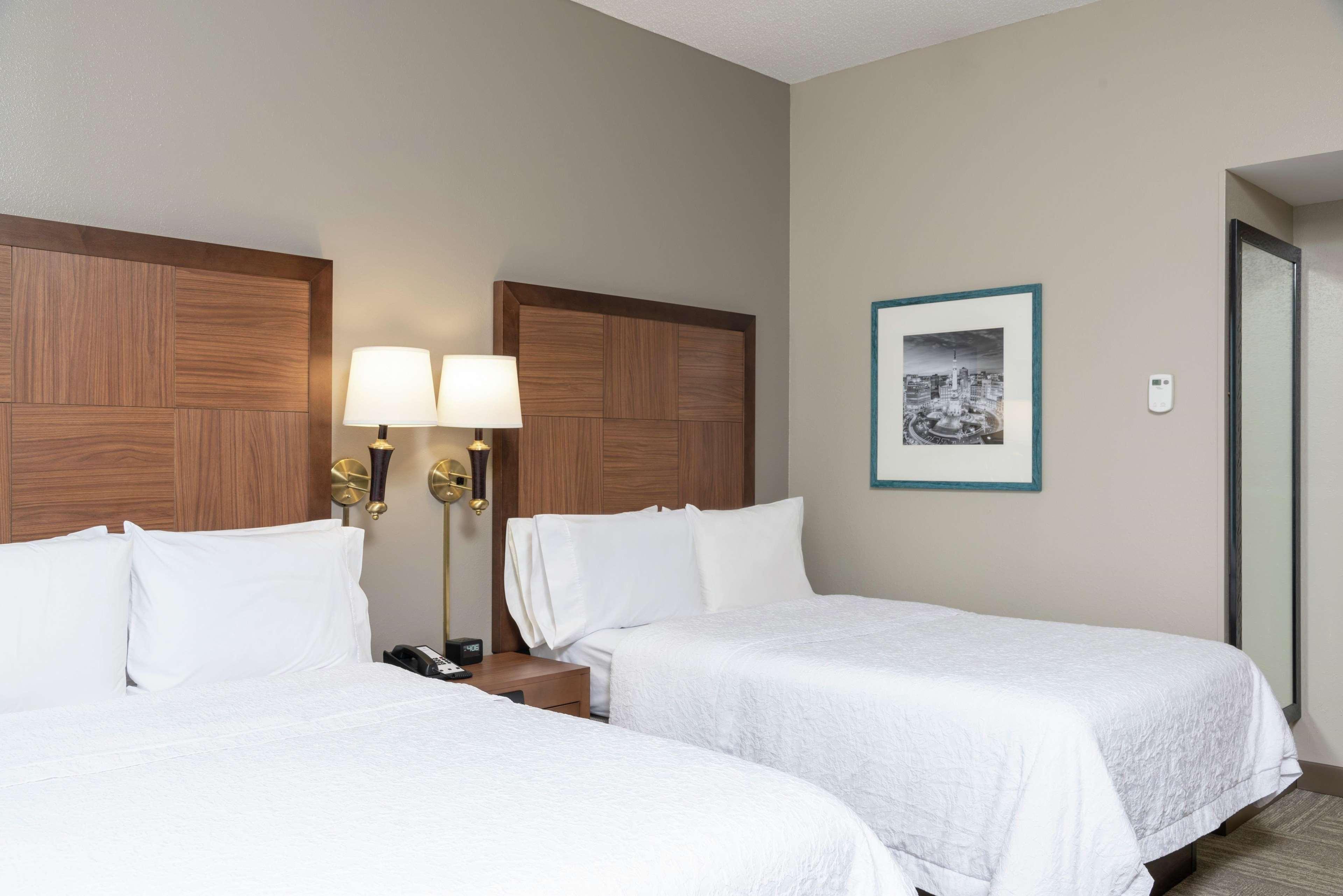 Hampton Inn Indianapolis Downtown Across From Circle Centre Indianápolis Exterior foto