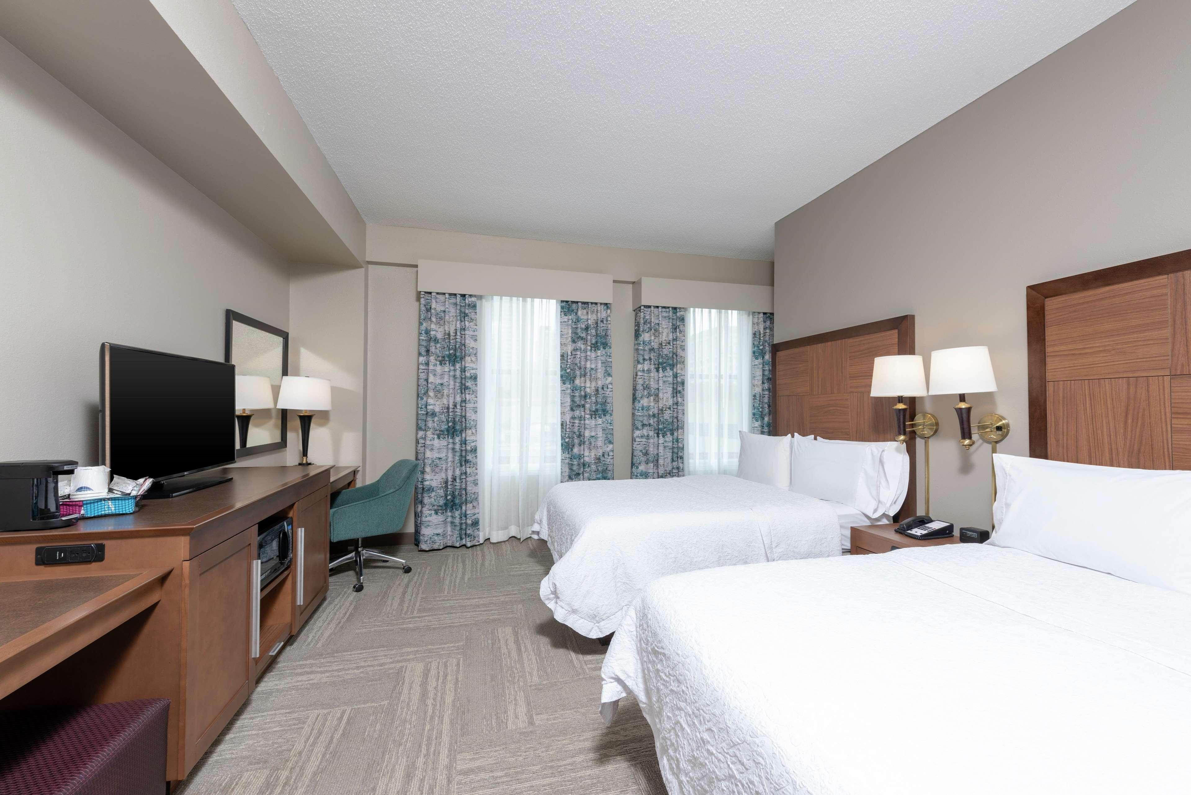 Hampton Inn Indianapolis Downtown Across From Circle Centre Indianápolis Exterior foto
