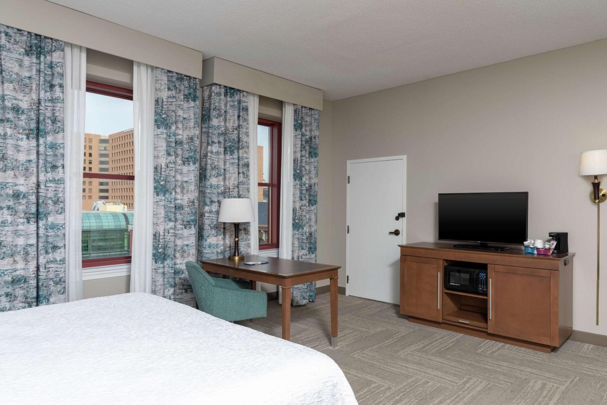 Hampton Inn Indianapolis Downtown Across From Circle Centre Indianápolis Exterior foto