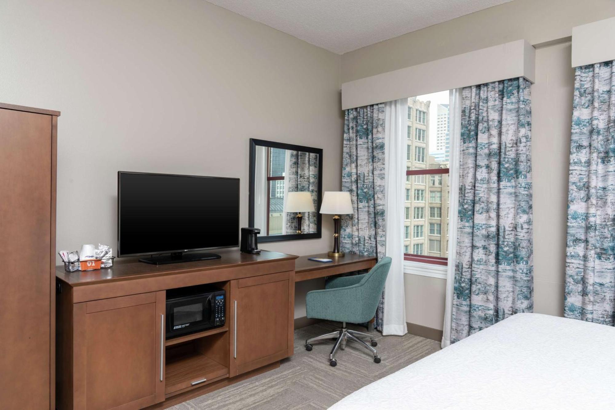 Hampton Inn Indianapolis Downtown Across From Circle Centre Indianápolis Exterior foto